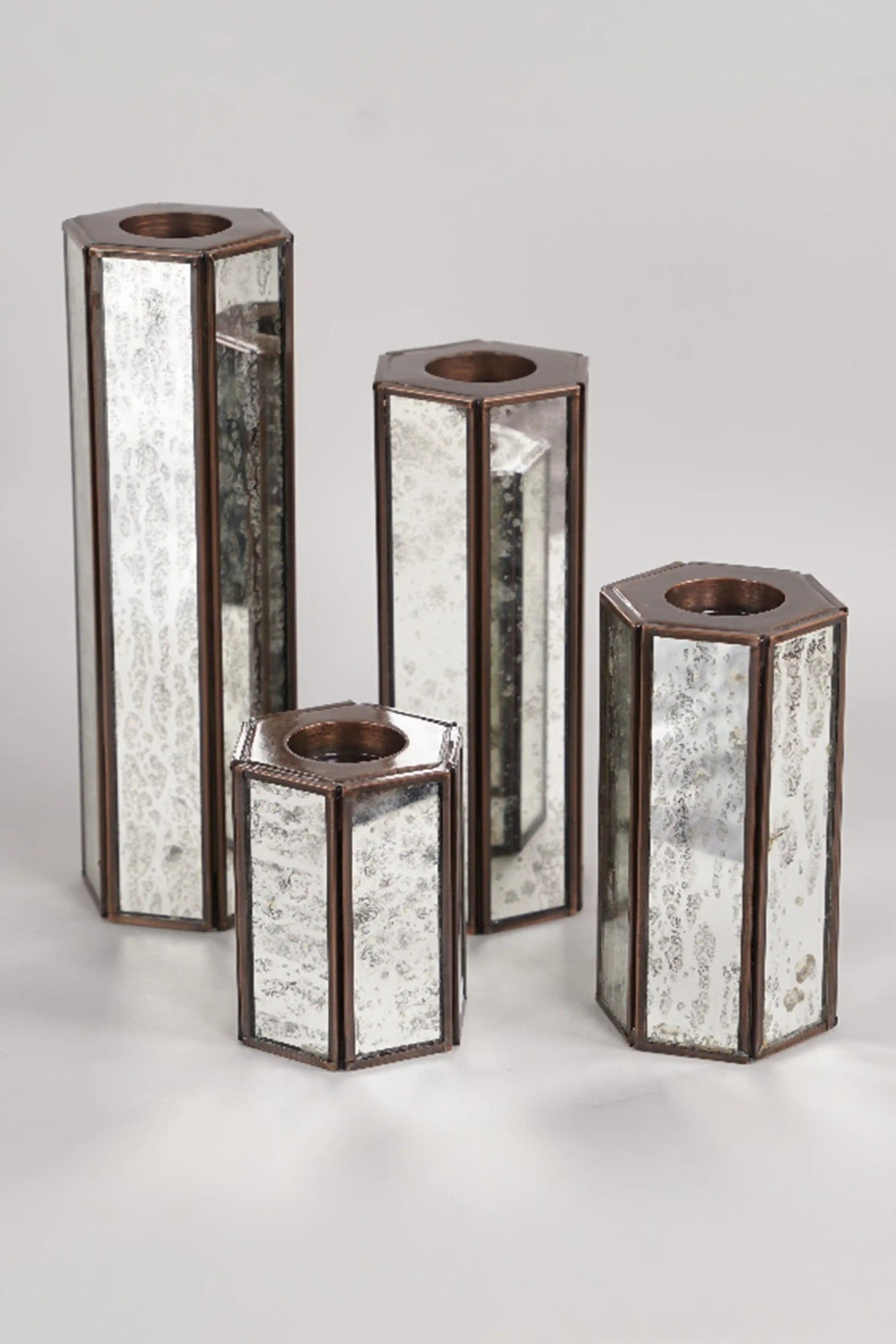 Hexa Candle Holder Set of 4 With Silver Antique Glass - ILLUMEA - ILLUMEATea light