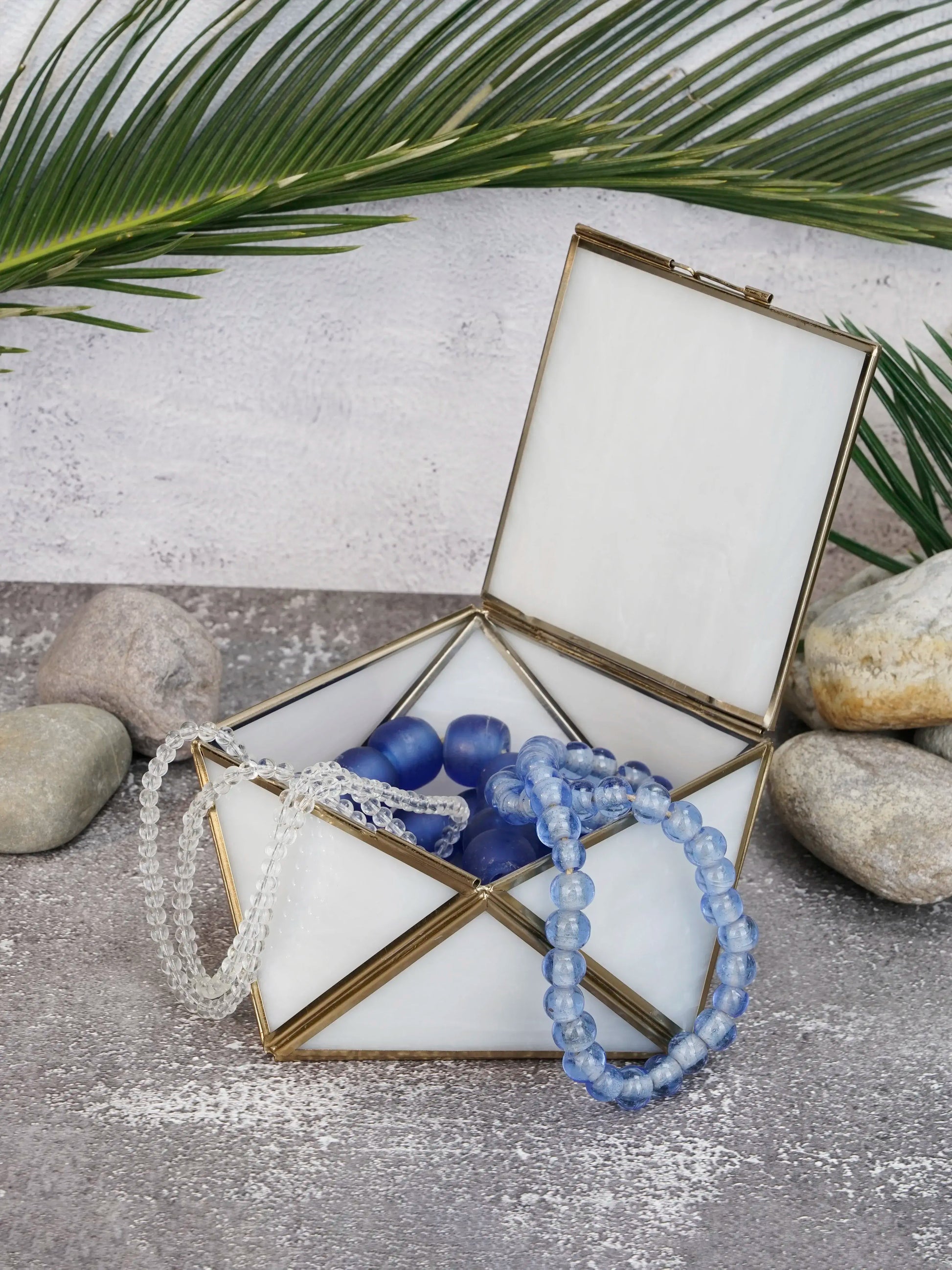 Bumpy Box White Glass – ILLUMEA - ILLUMEADecorative Box