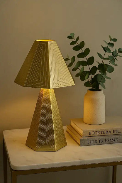 Half Etching Table Lamp