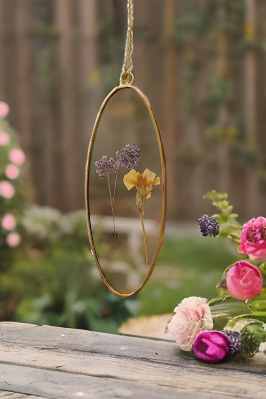 Handmade Dried Pressed Flower Hanging Oval Suncatcher - ILLUMEAsuncatcher