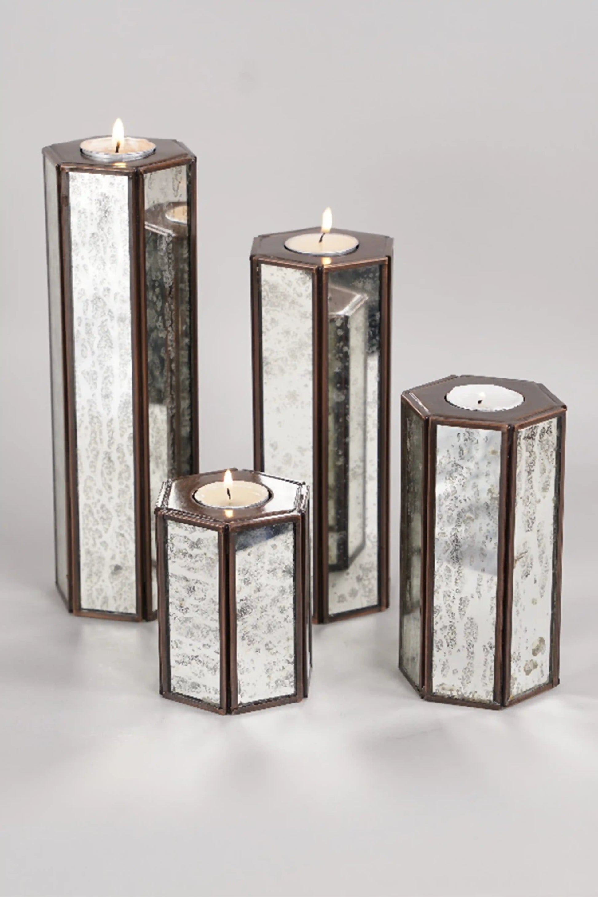 Hexa Candle Holder Set of 4 With Silver Antique Glass - ILLUMEA - ILLUMEATea light